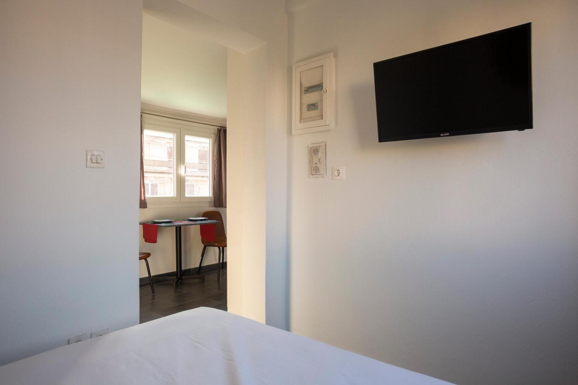 Apartment Silk Mill Metaxourgeio, Centre *