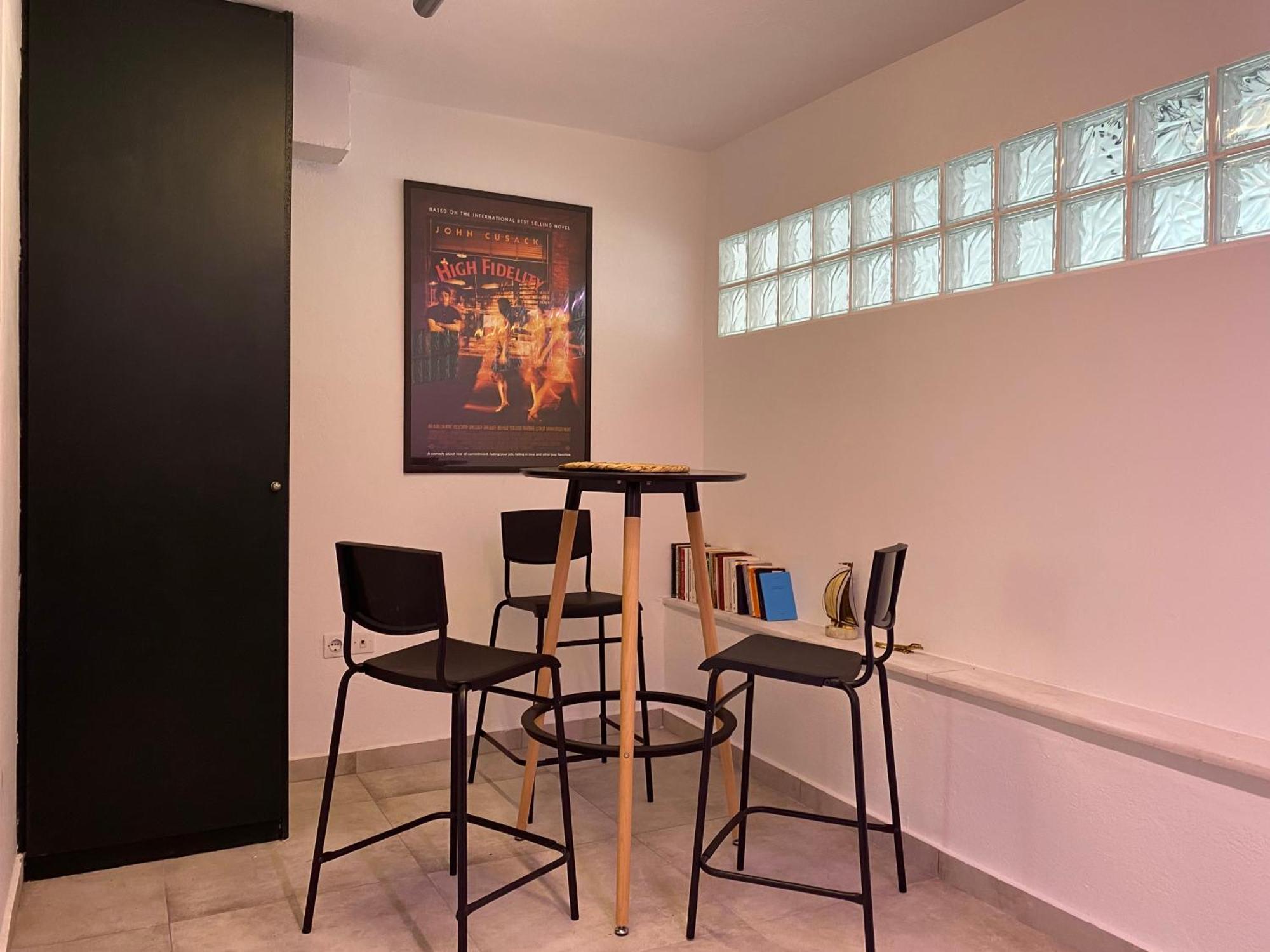 Silk Mill Metaxourgeio, Centre Apartment *